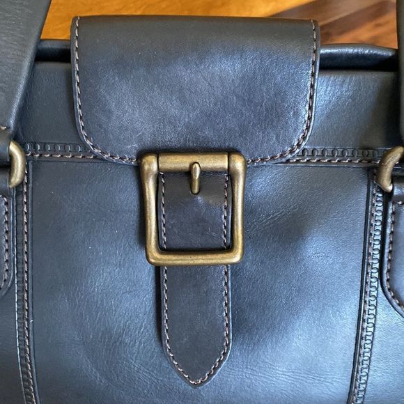 Fossil Vintage Revival Satchel - Picture 8 of 11
